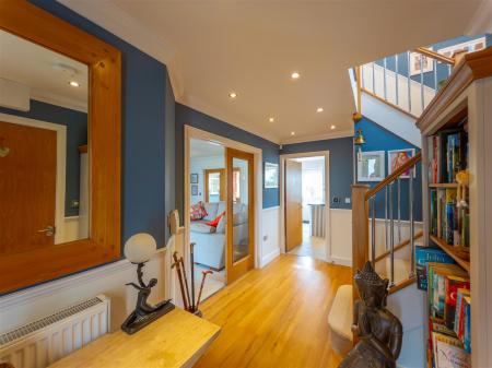 39 Hellis Wartha, Helston-09.jpg