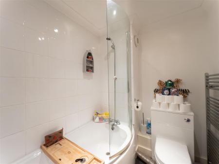 10 Flora Gardens-08.jpg