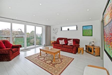 Photo 9.jpg