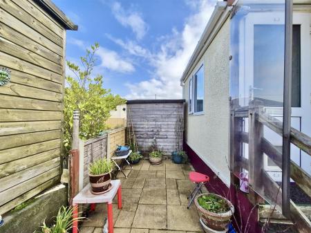 WhatsApp Image 2025-11-19 at 11.20.03 (3).jpeg