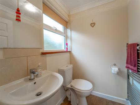 Sunny Villa, Breage-09.jpg