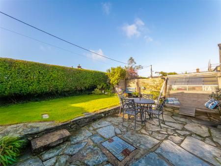 Lyndale, Helston-42.jpg