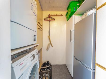 Lyndale, Helston-33.jpg