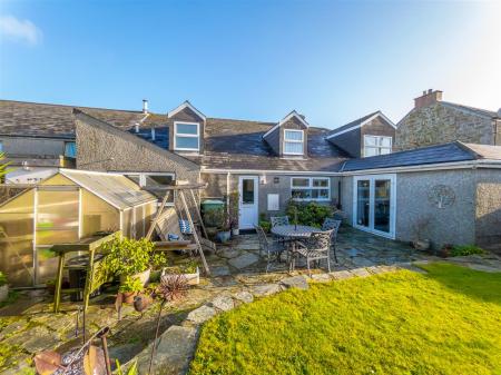 Lyndale, Helston-45.jpg