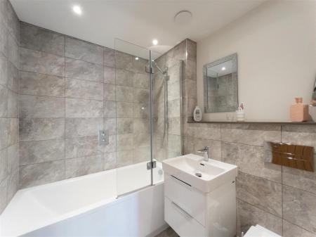 1 Fawn Close, Helston-18.jpg