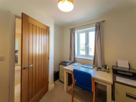 1 Fawn Close, Helston-21.jpg