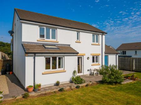 1 Fawn Close, Helston-27.jpg