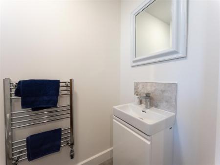 1 Fawn Close, Helston-05.jpg