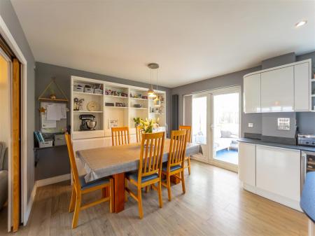 66 Hellis Wartha-5.jpg