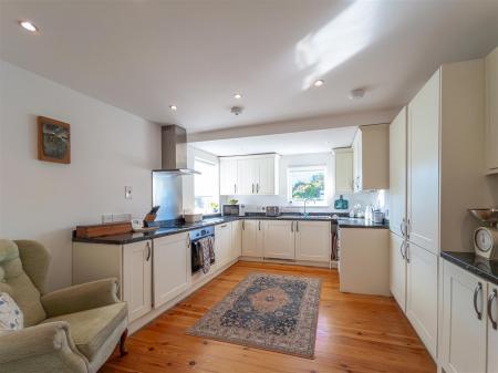 Four Winds, Mullion-2.jpg