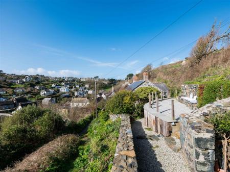 Man-O-War Cottage-5.jpg