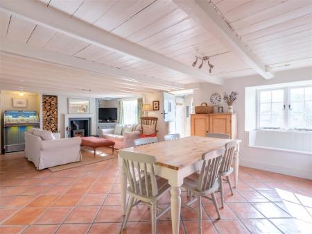 Man-O-War Cottage-57.jpg