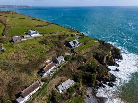 Man-O-War Cottage-32.jpg