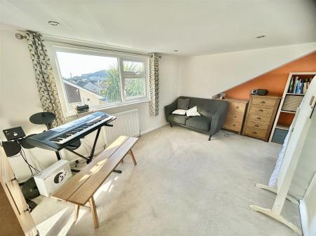 WhatsApp Image 2026-03-20 at 12.38.46 (3).jpeg