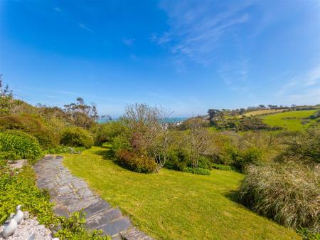 Lan Talic, Coverack-21.jpg