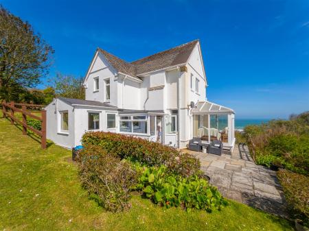 Lan Talic, Coverack-26.jpg