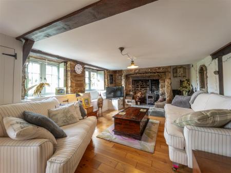 Tolcarnwartha Cottage-3.jpg