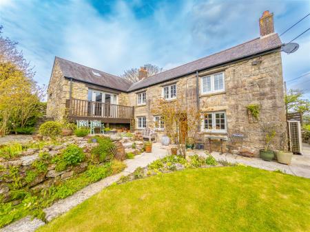 Tolcarnwartha Cottage-2.jpg