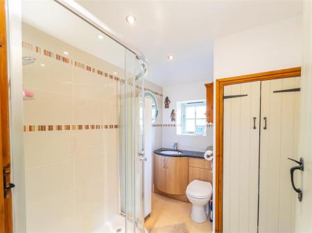 Tolcarnwartha Cottage-18.jpg