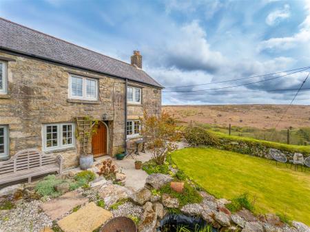 Tolcarnwartha Cottage-22.jpg