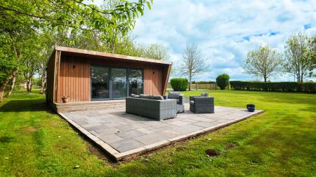 Trelubbas Wartha House-4.jpg