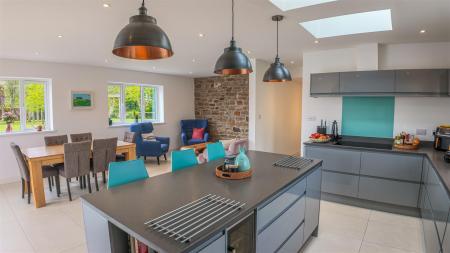 Trelubbas Wartha House-18.jpg
