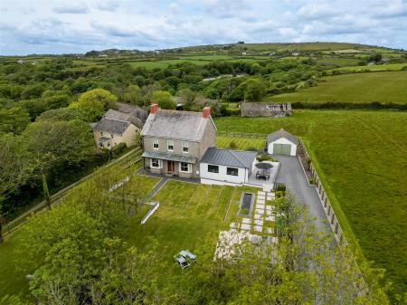 Trelubbas Wartha House-49.jpg