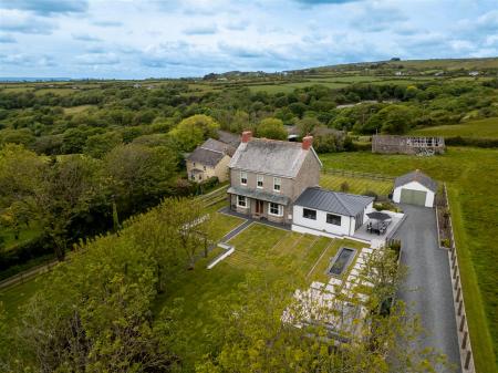 Trelubbas Wartha House-48.jpg