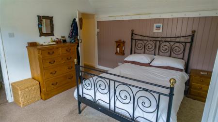 Trevelza Cottage-14.jpg