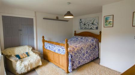 Trevelza Cottage-18.jpg