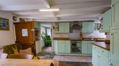 Trevelza Cottage-8.jpg