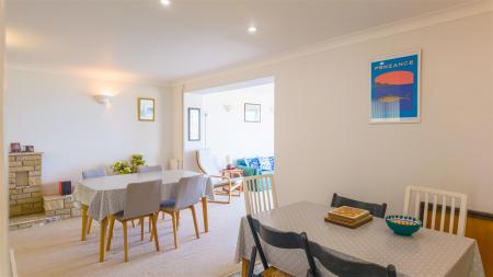 12 Trewartha Road, Praa Sands-9.jpg