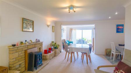 12 Trewartha Road, Praa Sands-10.jpg