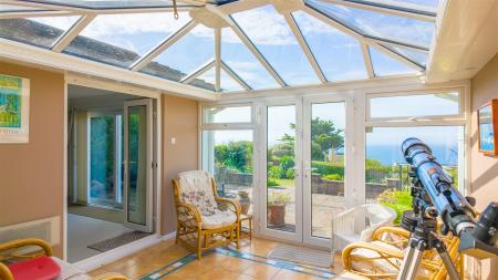 12 Trewartha Road, Praa Sands-14.jpg