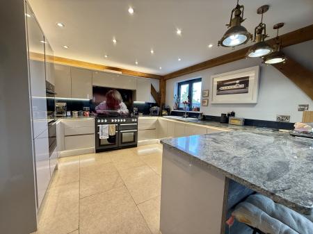 Kitchen with Underfloor Heating