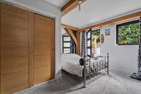 Bedroom 4 with En Suite (Groundfloor)