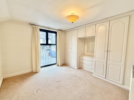 Main Bedroom with wardrobes