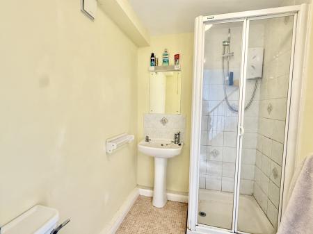 Annex Shower Room