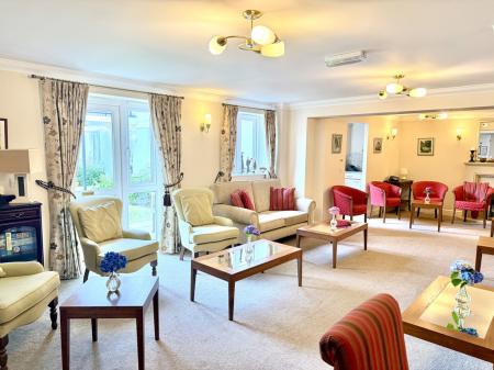 Communal Lounge + Kitchen