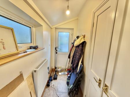 Boot Room/Lobby