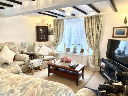 Cosy Sitting Room
