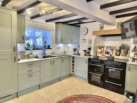Character touches with beams, slate windowsills and wooden lintel