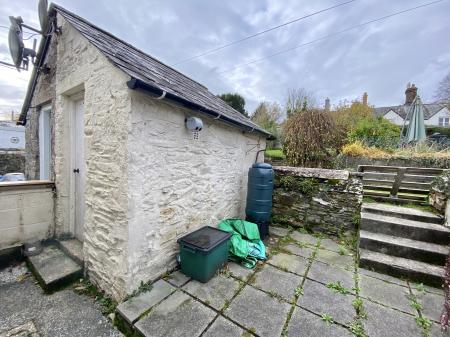 Rear Courtyard
