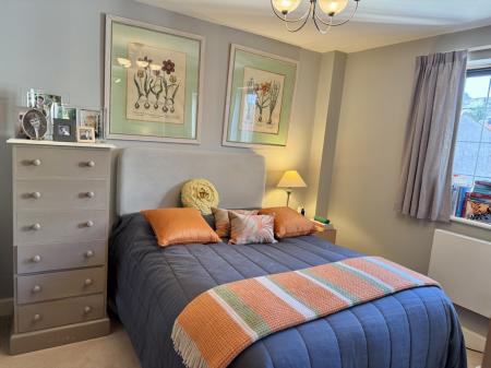 Main bedroom with en suite