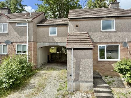 Driveway for 2 Cars