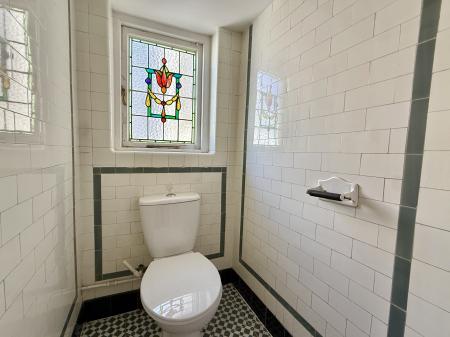 Guest Room WC