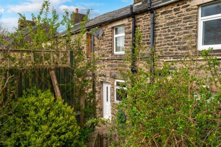 3 Baynes Cottage, Low Bentham, LA2 7EG-9.JPG