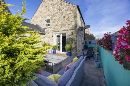 Enclosed Patio Garden