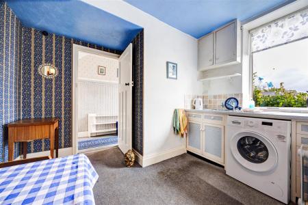 Kitchen_04_1.jpg