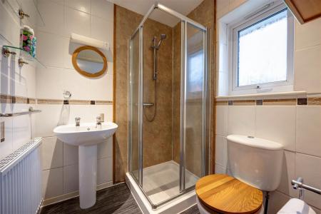 Ensuite Shower Room